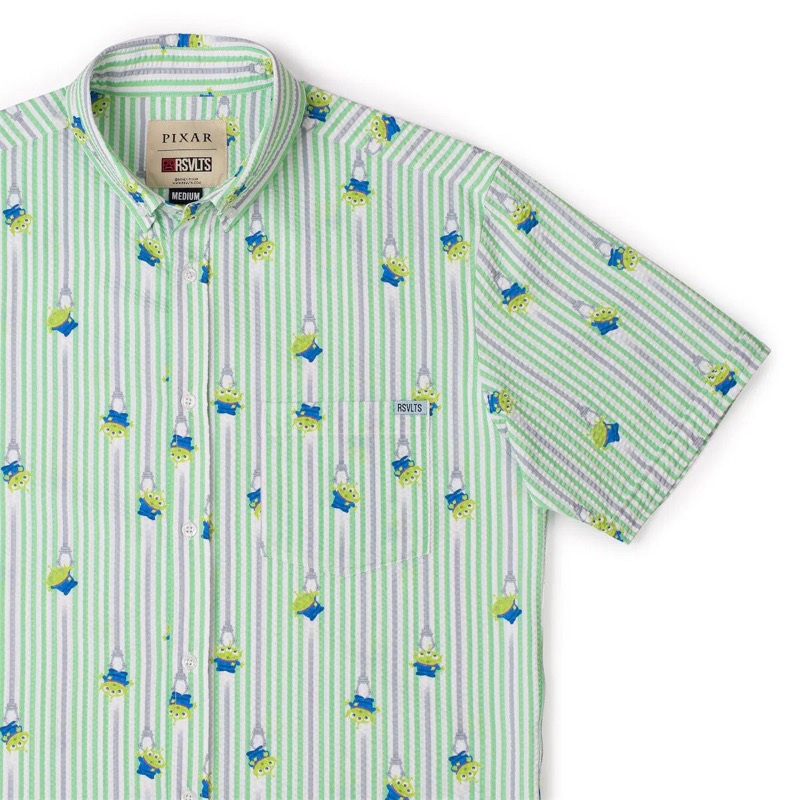 RSVLTS The Claaaaaw Stretch Seersucker Short Sleeve Shirt in Green — front view