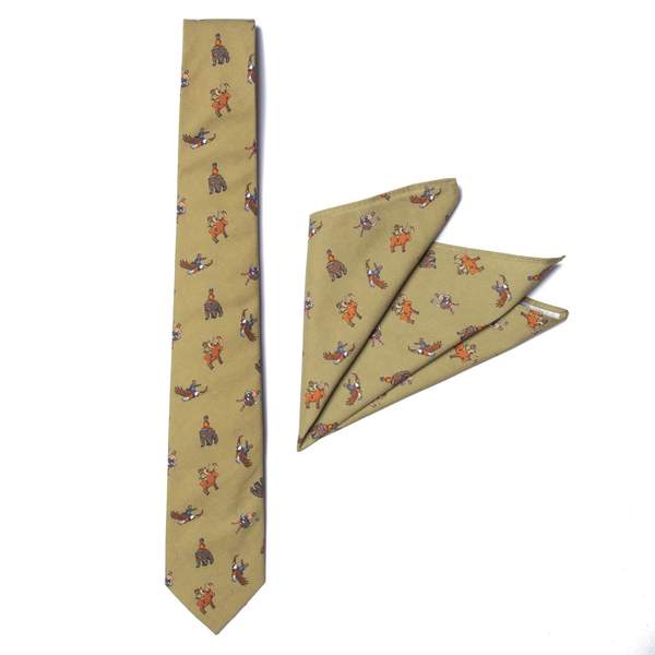 RSVLTS Teddy Riding Things tie & pocket square set Tie & Pocket Square in Green — front view