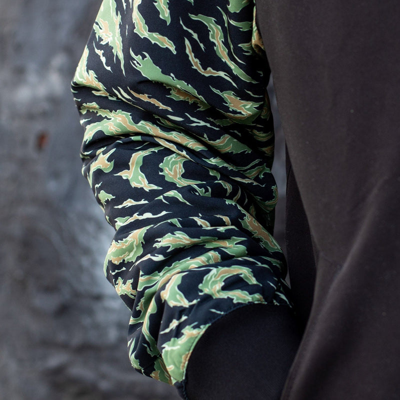 RSVLTS The Teddy Bomber Reversible Bomber Jacket in Black — detail 2