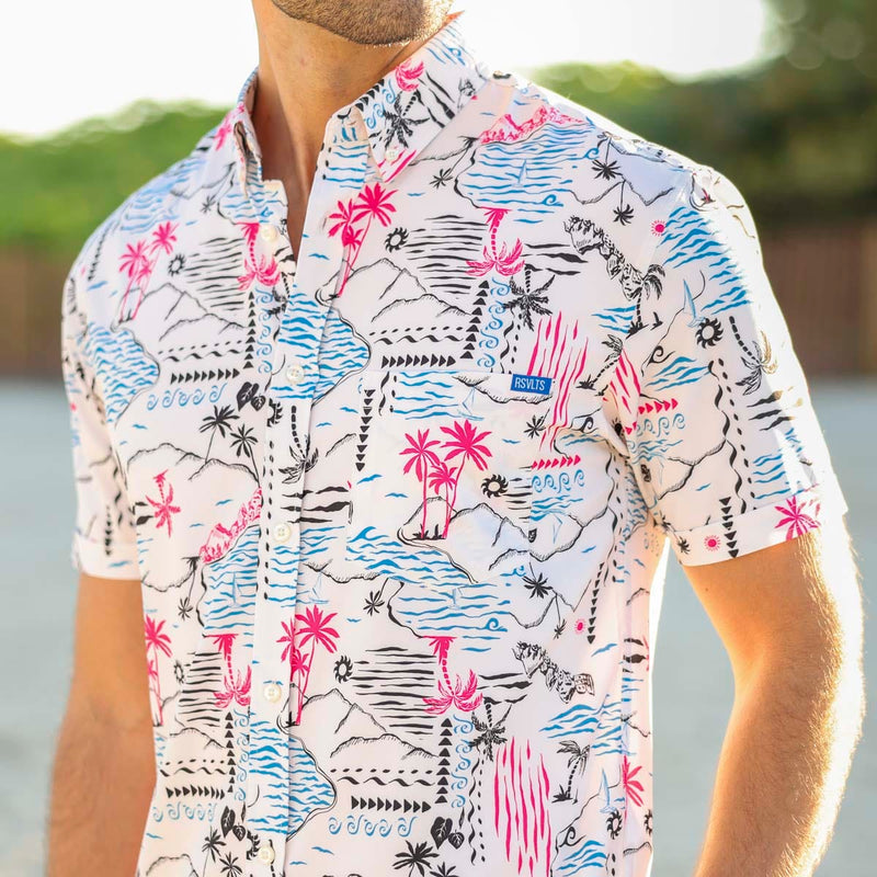 RSVLTS Soleil Beach (Day) KUNUFLEX Short Sleeve Shirt in Multicolor — front view