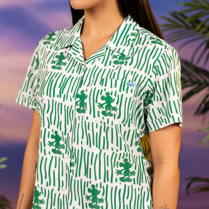 RSVLTS Sand & Squiggles Women's KUNUFLEX Short Sleeve Shirt in Green — detail 3
