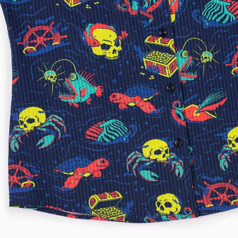 RSVLTS What Lies Beneath Women's Stretch Seersucker Short Sleeve Shirt in Blue — detail 7