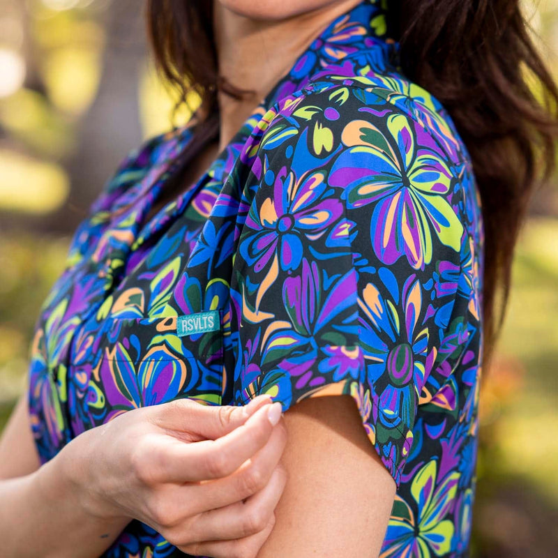 RSVLTS Ultraviolet Women's KUNUFLEX Short Sleeve Shirt in Purple — detail 5