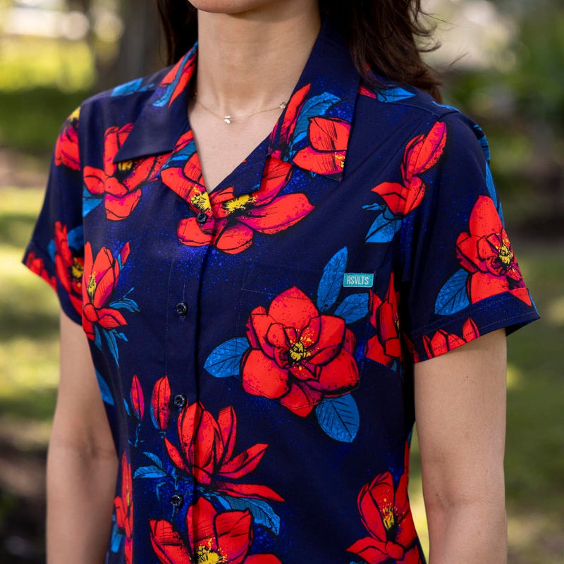 RSVLTS Bloom Service Women's KUNUFLEX Short Sleeve Shirt in Blue — detail 3