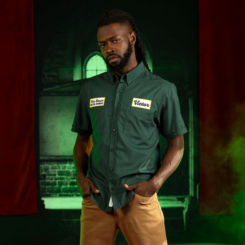 RSVLTS Von Doom Metal Works KUNUFLEX Short Sleeve Shirt in Green — detail 3