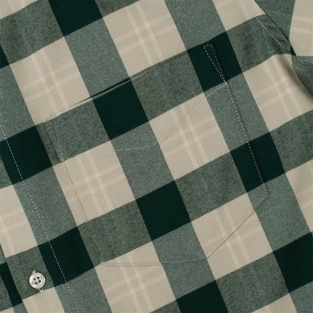 RSVLTS Plaid Kroeger BorlandFlex Long Sleeve Flannel in Green — detail 6