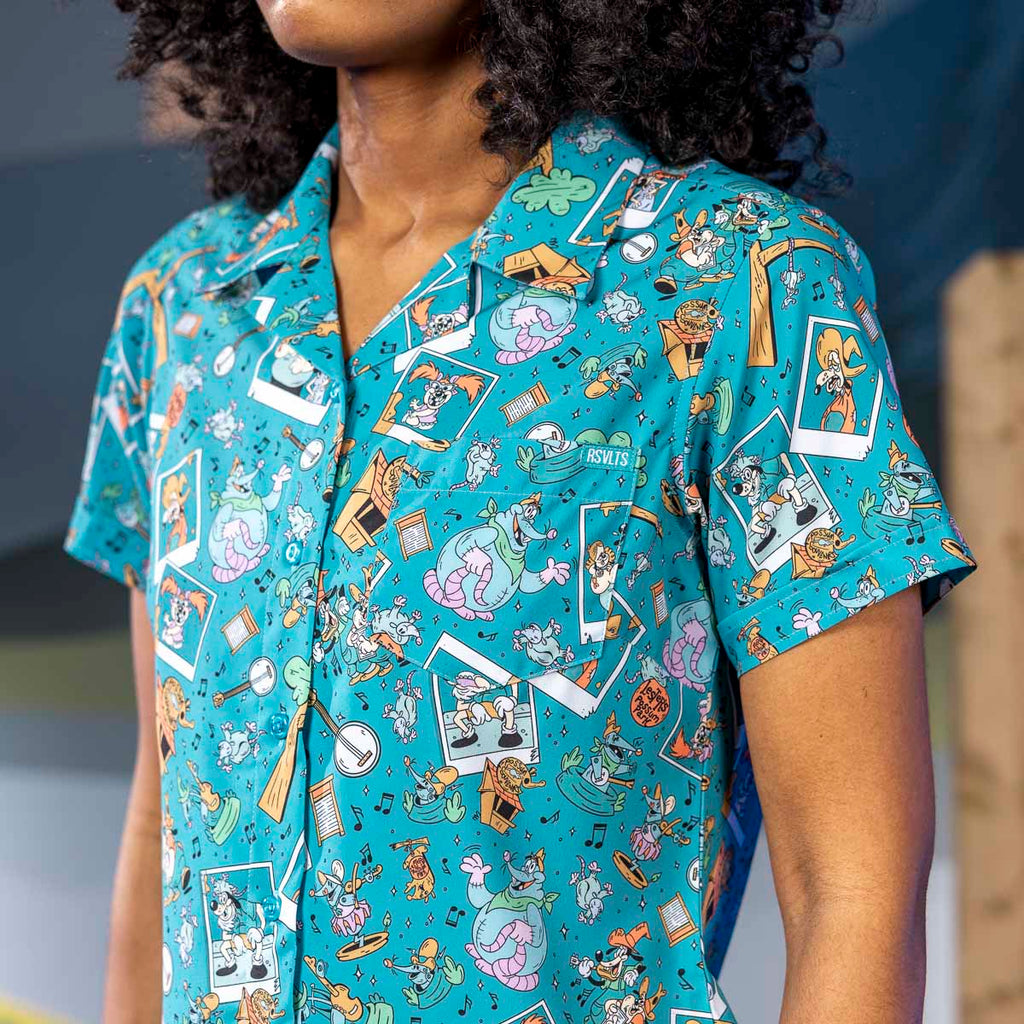 RSVLTS Lester’s Possum Park Women's KUNUFLEX Short Sleeve Shirt in Green — detail 6