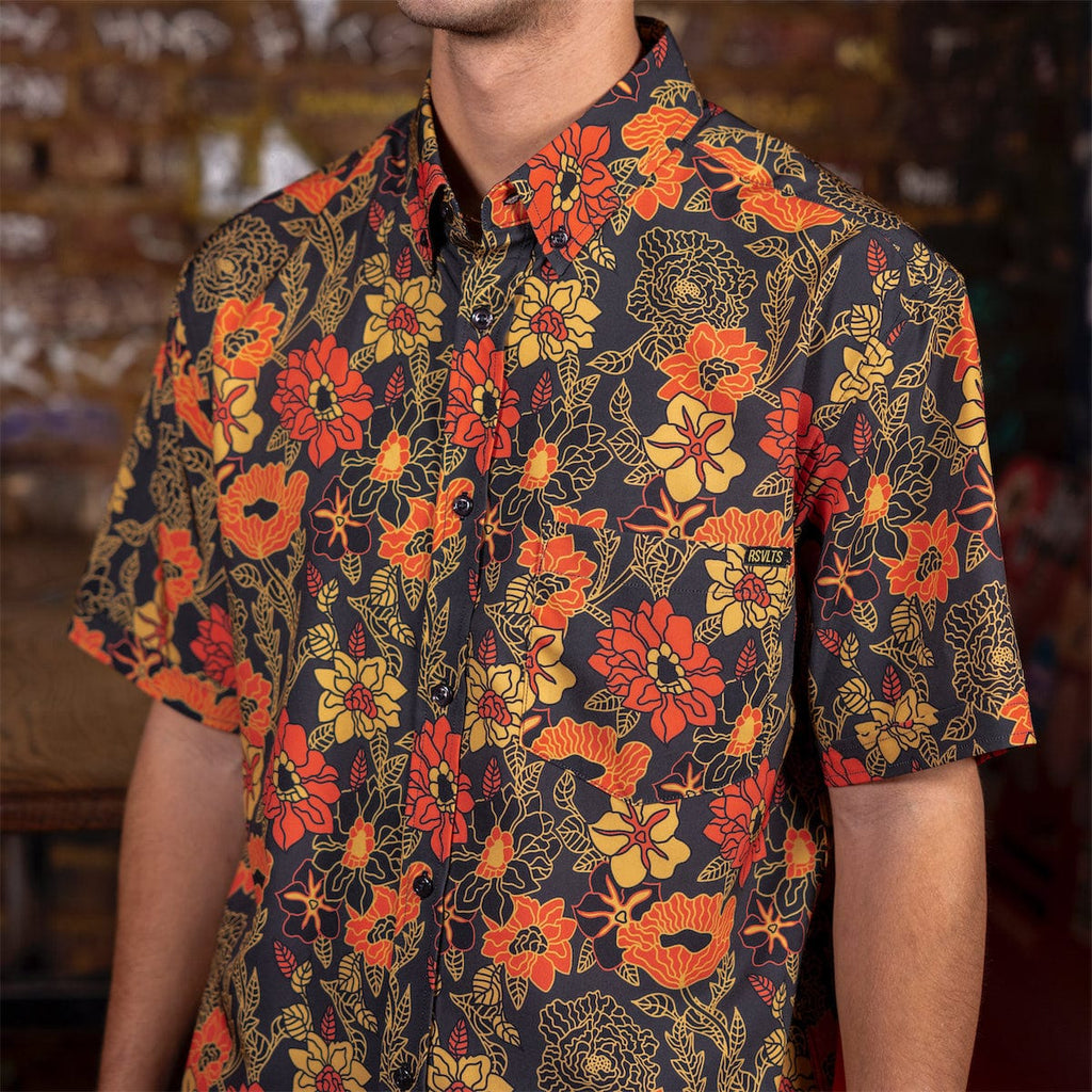 RSVLTS Bustle In Your Hedgerow KUNUFLEX Short Sleeve Shirt in Black — detail 2