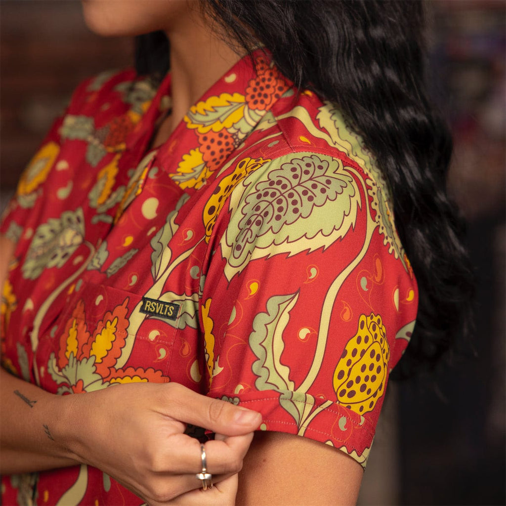 RSVLTS Baba O’Redly Women's KUNUFLEX Short Sleeve Shirt in Orange — detail 8