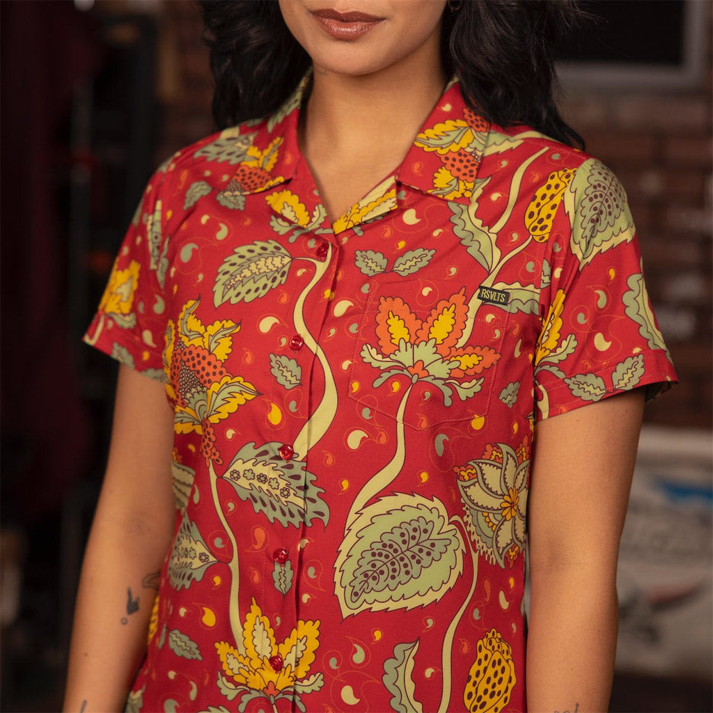 RSVLTS Baba O’Redly Women's KUNUFLEX Short Sleeve Shirt in Orange — detail 6