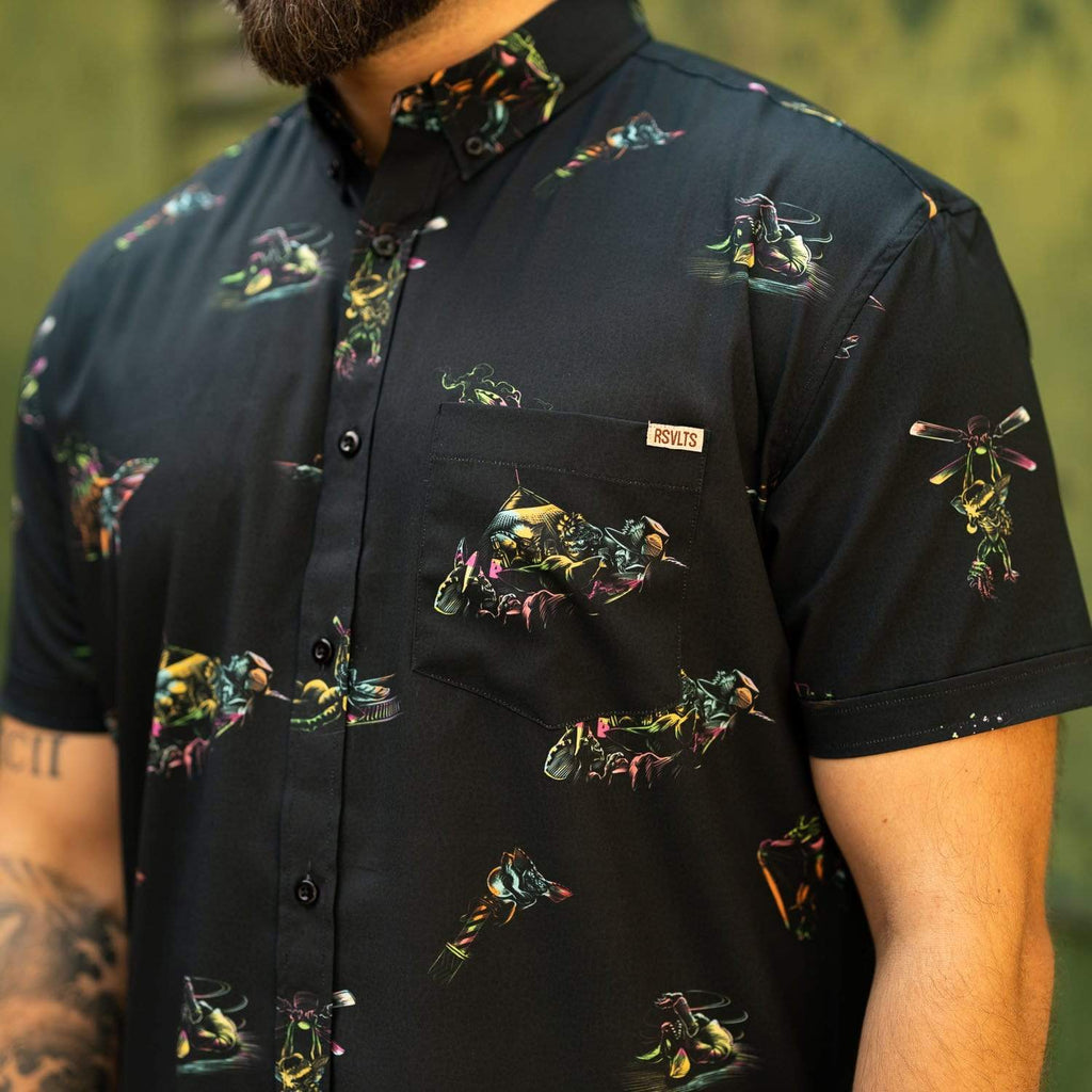 RSVLTS Dorry’s Tavern After Midnight KUNUFLEX Short Sleeve Shirt in Black — detail 4