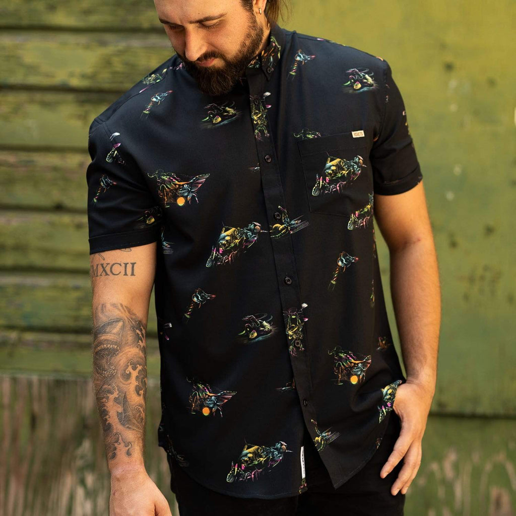 RSVLTS Dorry’s Tavern After Midnight KUNUFLEX Short Sleeve Shirt in Black — detail 7