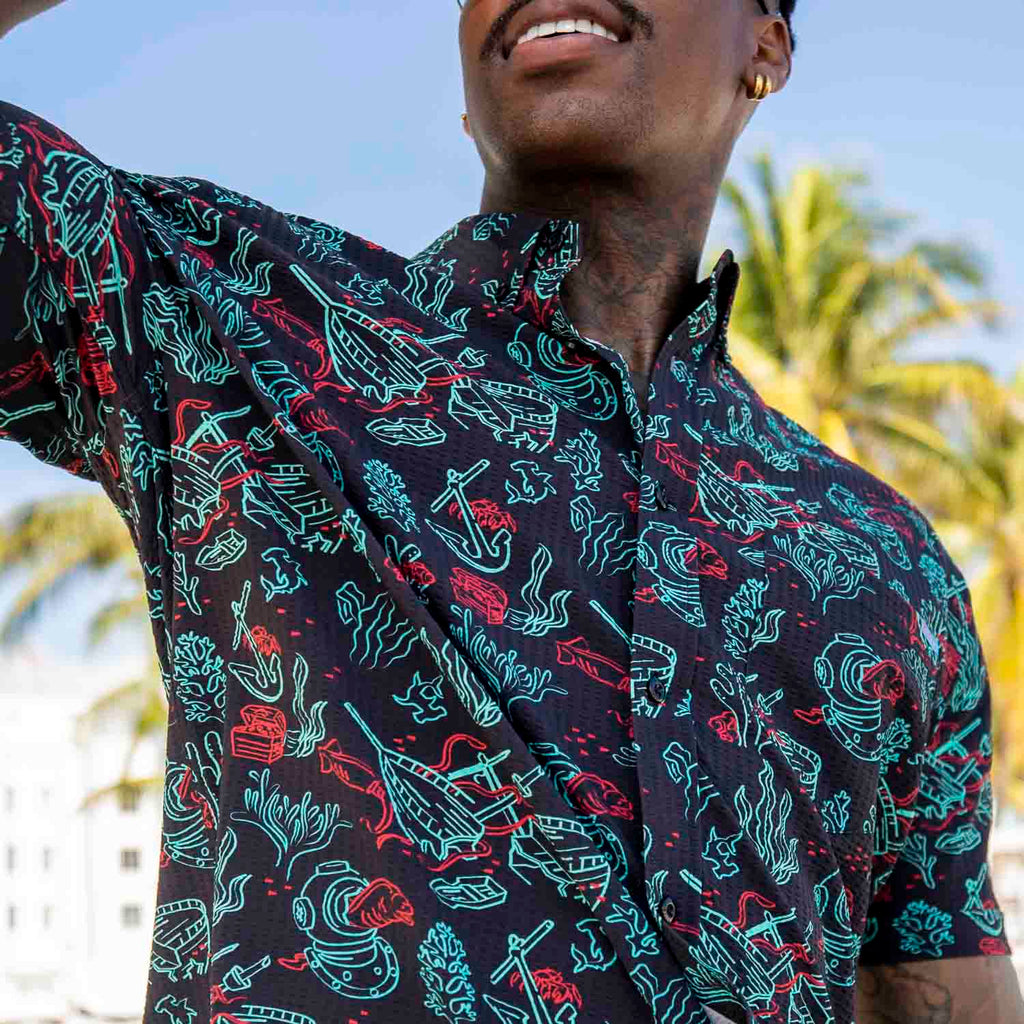 RSVLTS Shipwreck Stretch Seersucker Short Sleeve Shirt in Black — detail 6