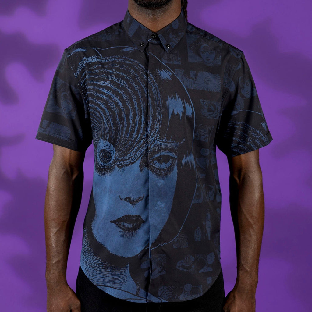 RSVLTS Irresistible Pull KUNUFLEX Short Sleeve Shirt in Black — detail 7