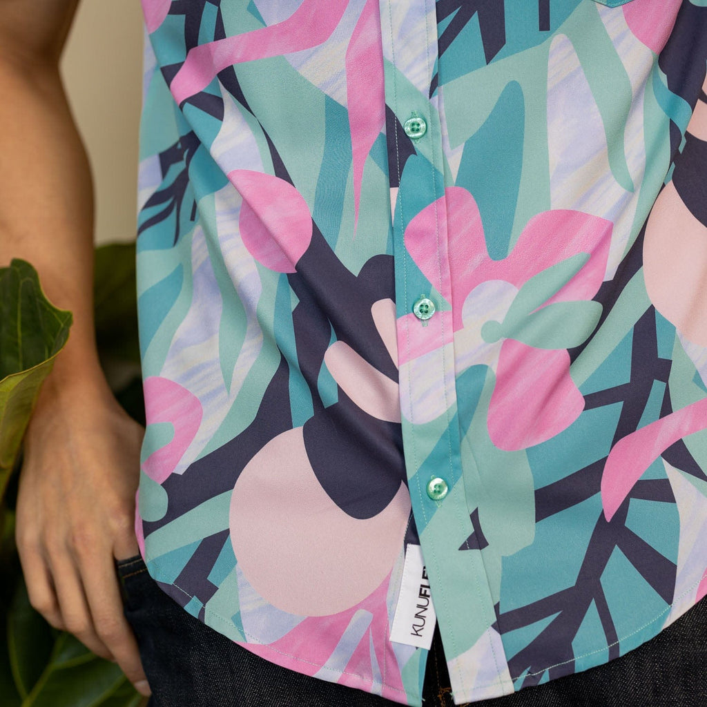 RSVLTS Bayshore KUNUFLEX Short Sleeve Shirt in Red — detail 8