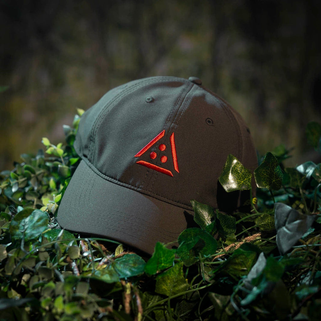 RSVLTS Target Locked Performance Hat in Green — detail 3
