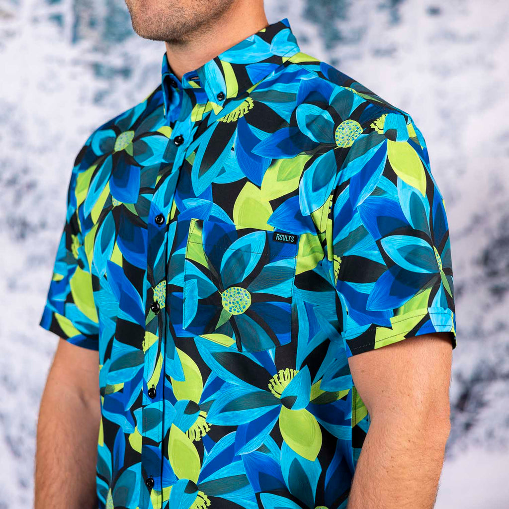 RSVLTS Green & Blume KUNUFLEX Short Sleeve Shirt in Blue — front view