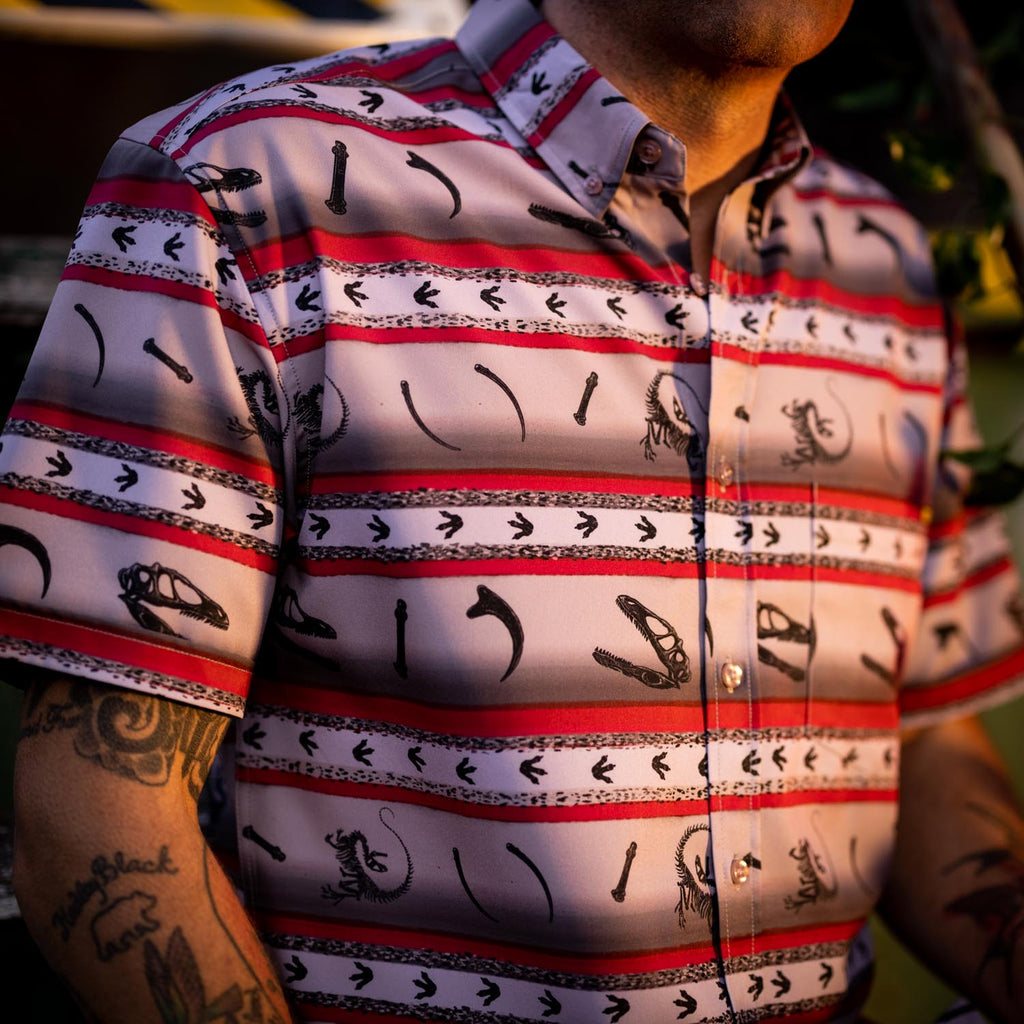 RSVLTS Six-Foot Turkey KUNUFLEX Short Sleeve Shirt in Pink — detail 7